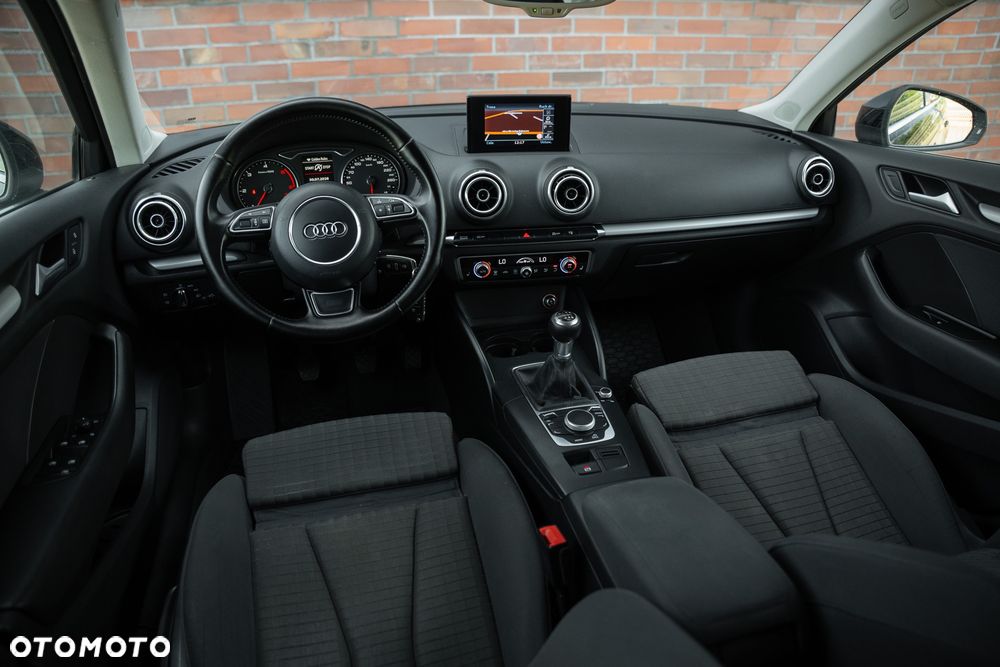 Audi A3 Sportback 2.0 TDI Attraction - 27