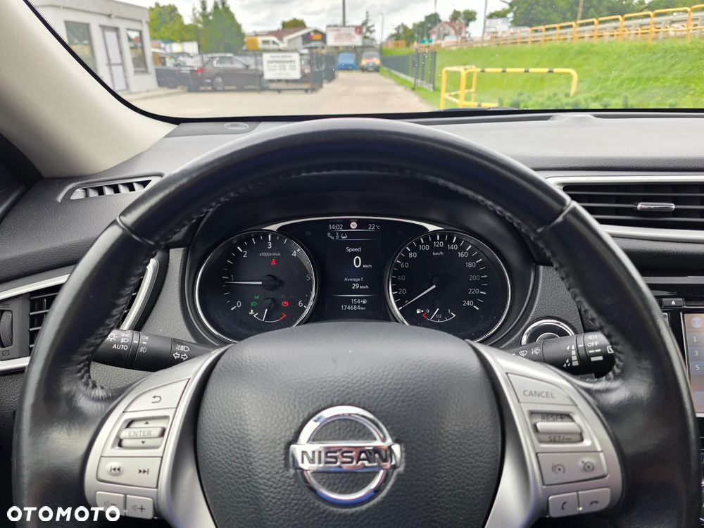 Nissan X-Trail - 14