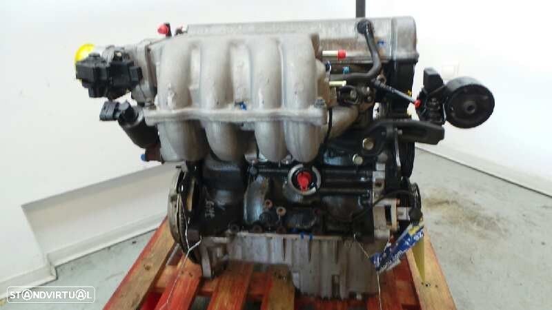 MOTOR COMPLETO KIA SHUMA SEDAN 1999 - 4
