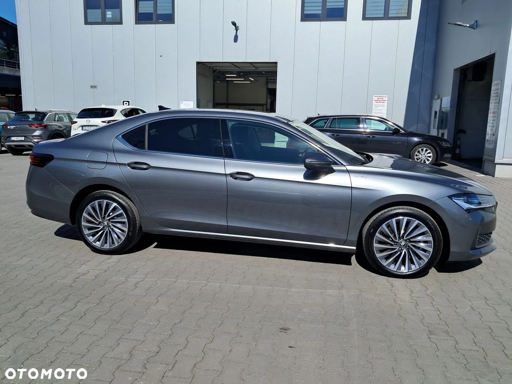 Skoda Superb 2.0 TSI L&K DSG - 8