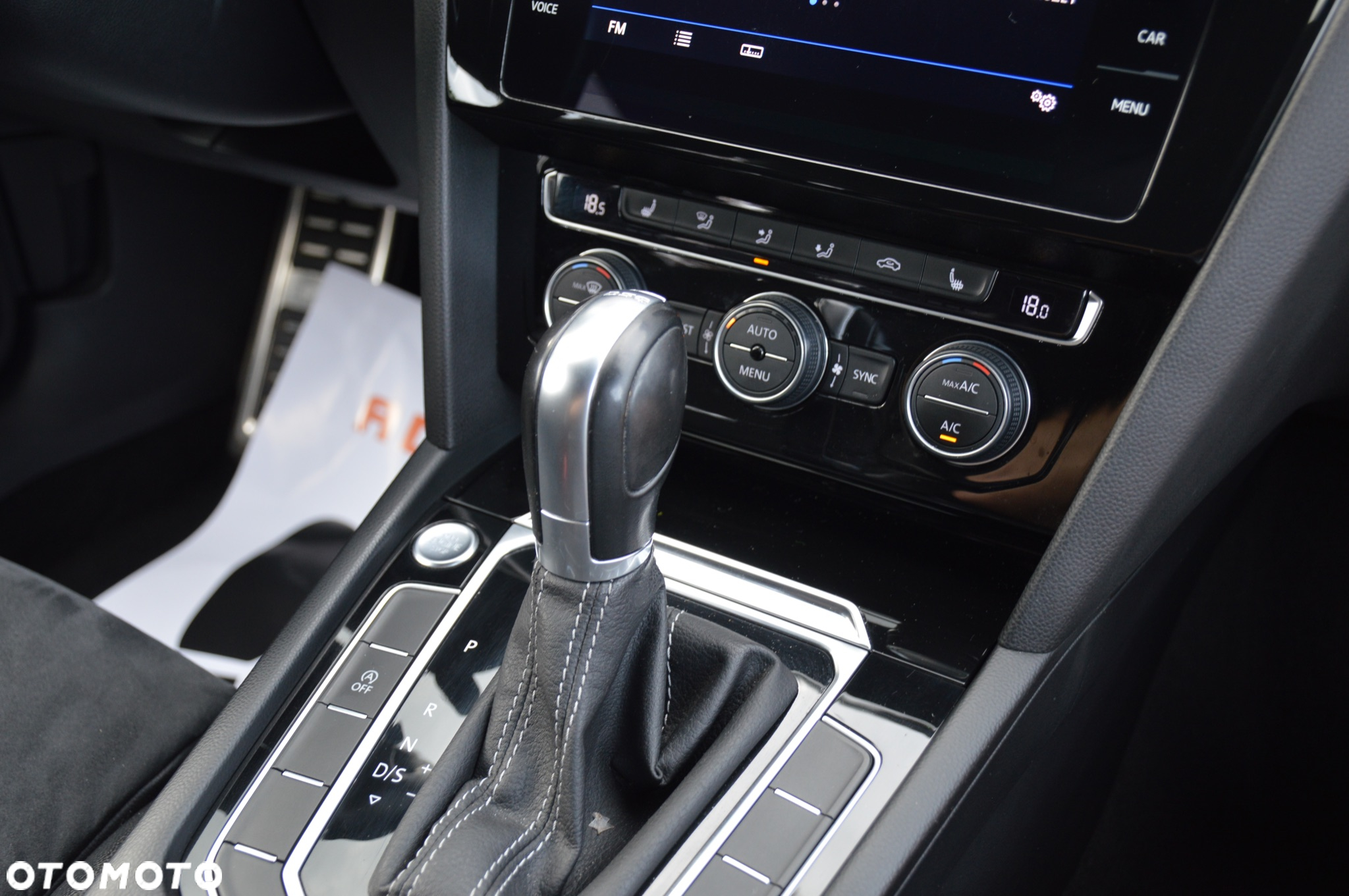 Volkswagen Arteon 2.0 TDI R-Line DSG - 15