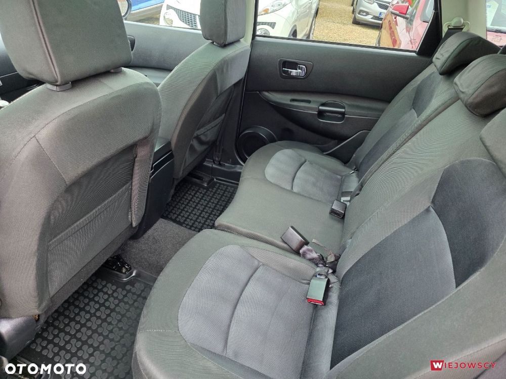 Nissan Qashqai+2 - 15