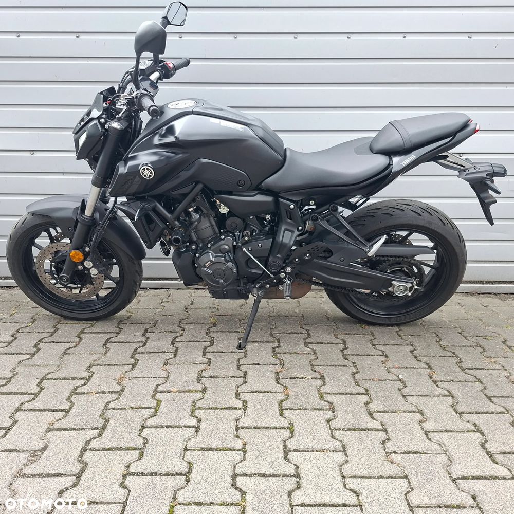 Yamaha MT - 19