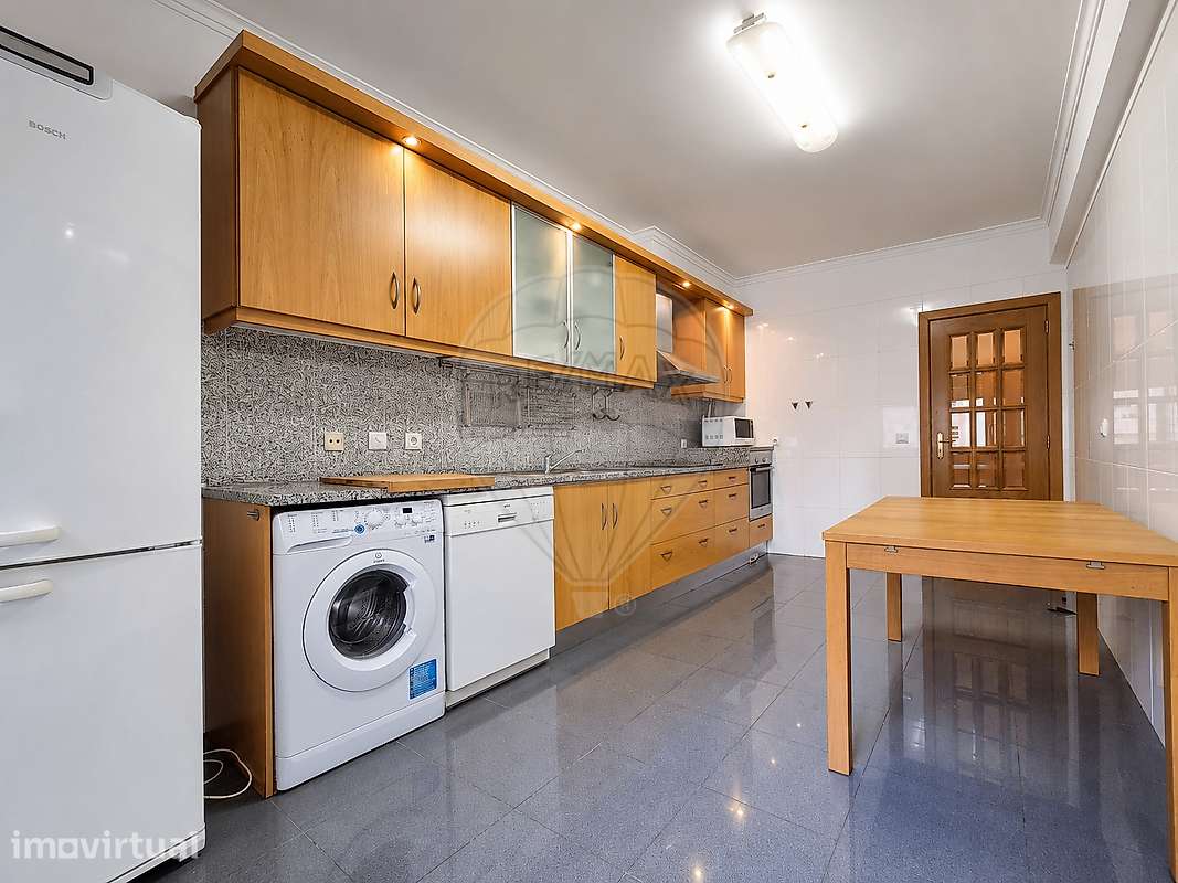 Apartamento T2 para arrendamento - Grande imagem: 4/50