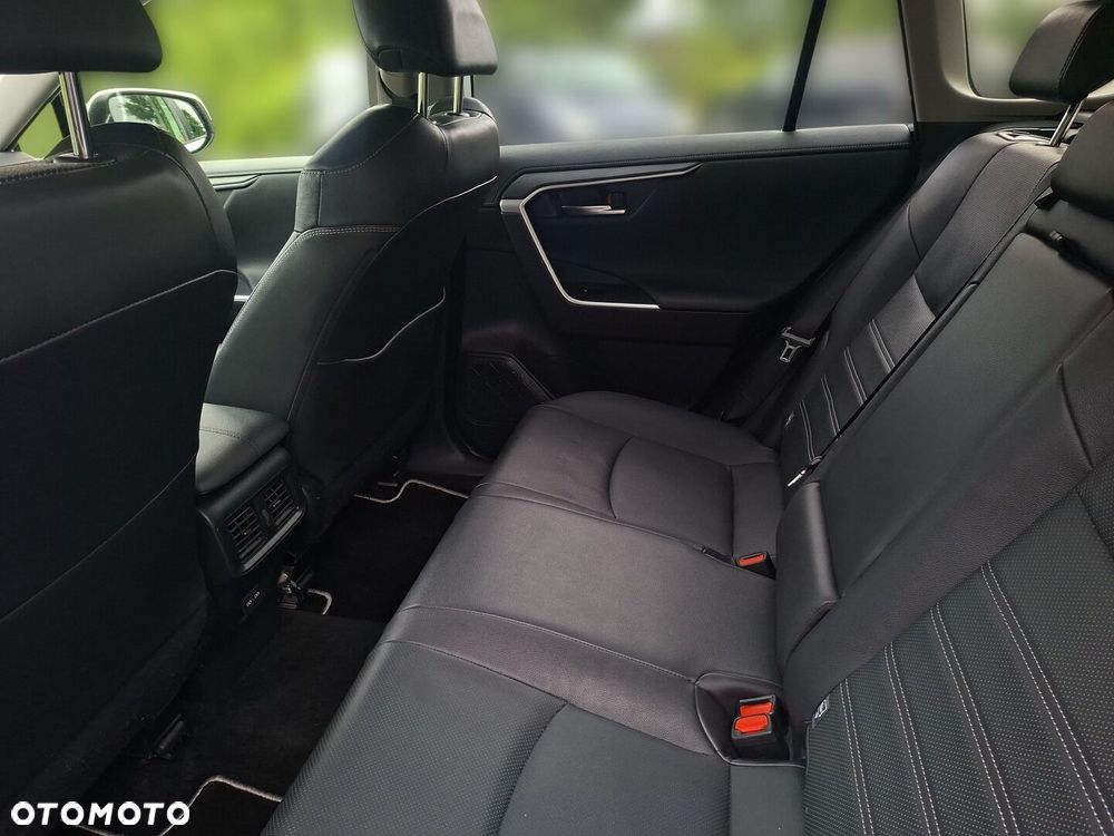 Toyota RAV4 - 12