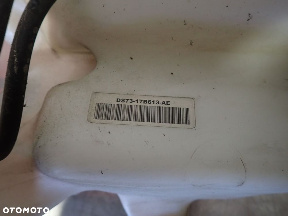 ZBIORNICZEK SPRYSKIWACZY FORD MONDEO V 1.5 - 2