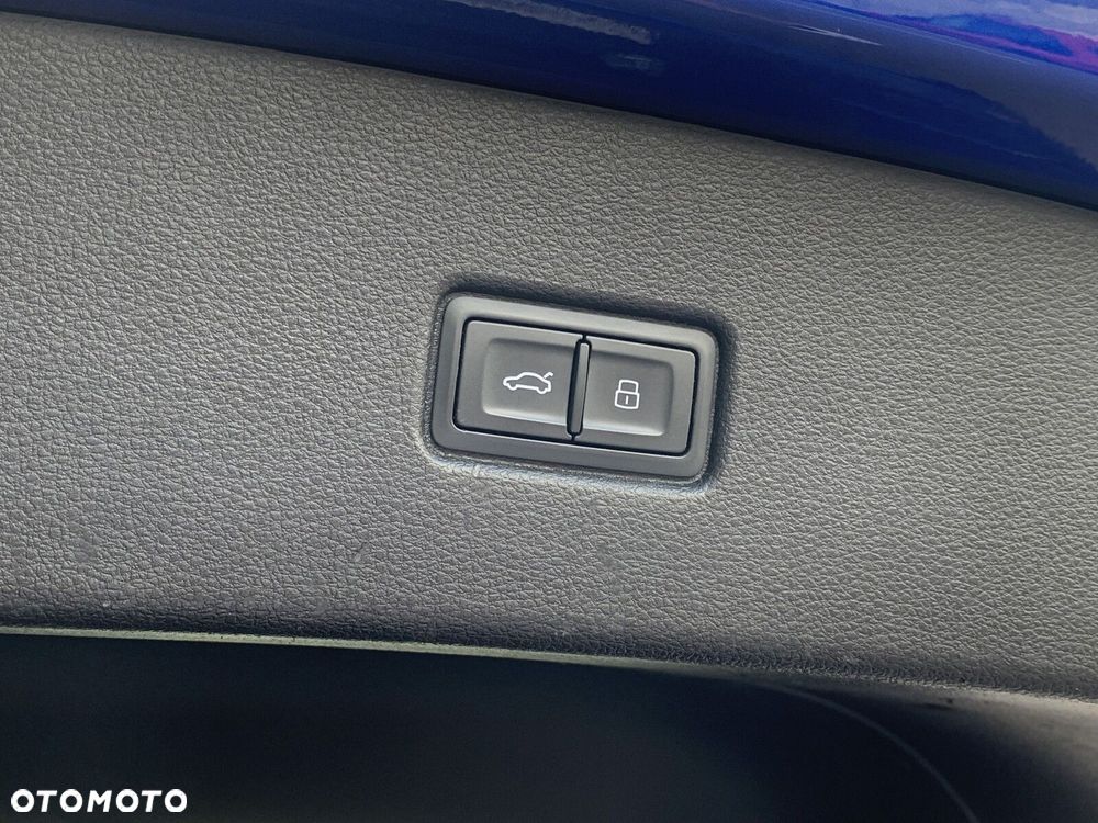 Audi Q5 Sportback - 31