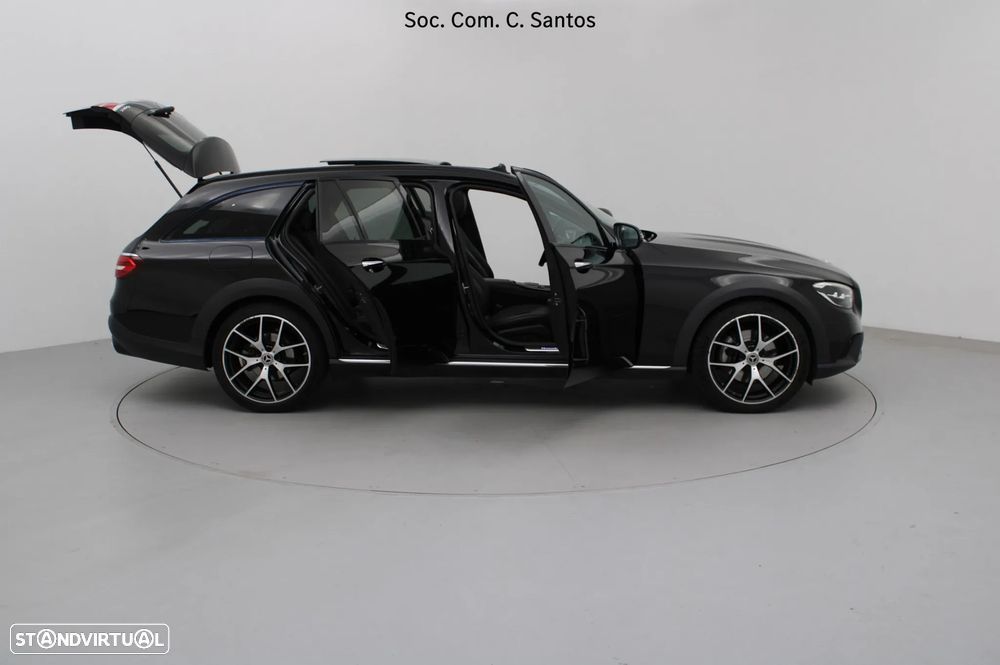 Mercedes-Benz E 220 d 4Matic All-Terrain - 10