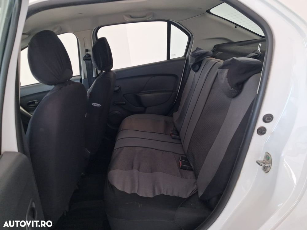 Dacia Logan 1.2 Ambiance - 9