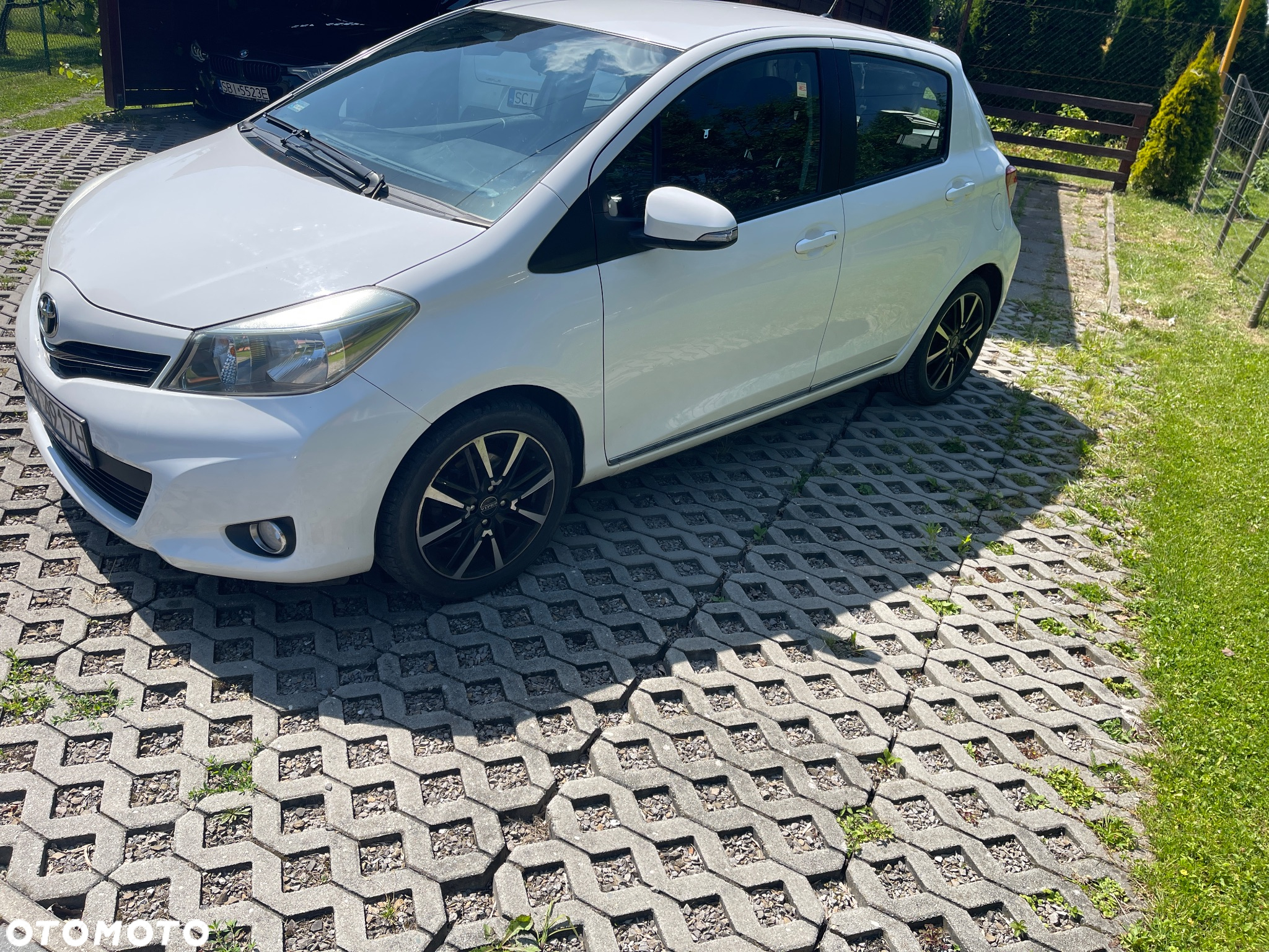 Toyota Yaris - 5