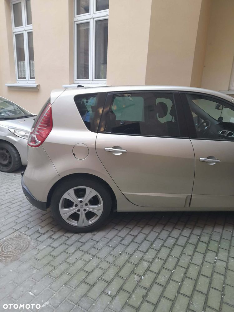 Renault Scenic TCe 130 Dynamique - 7