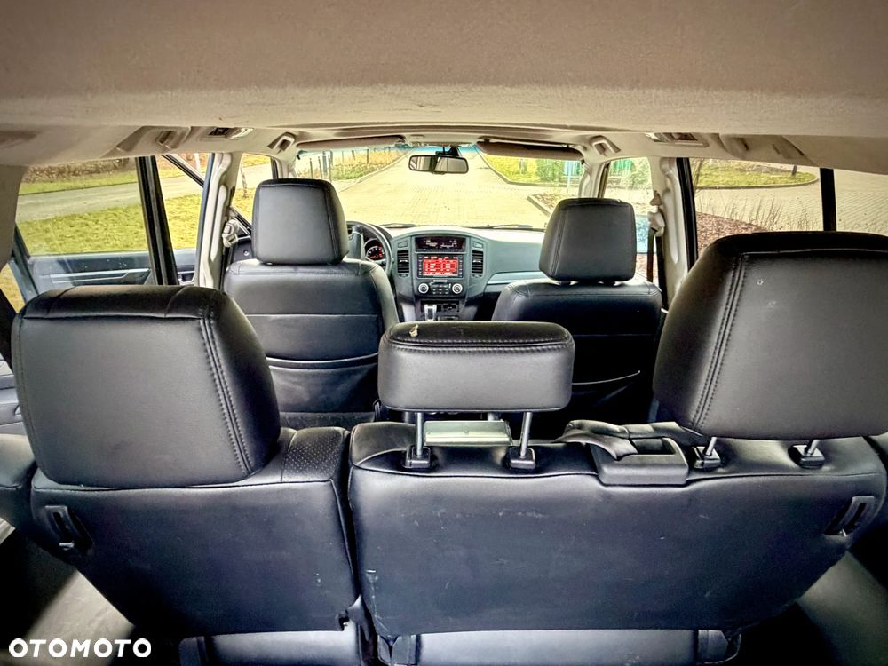 Mitsubishi Pajero 3.2 DID Intense - 15