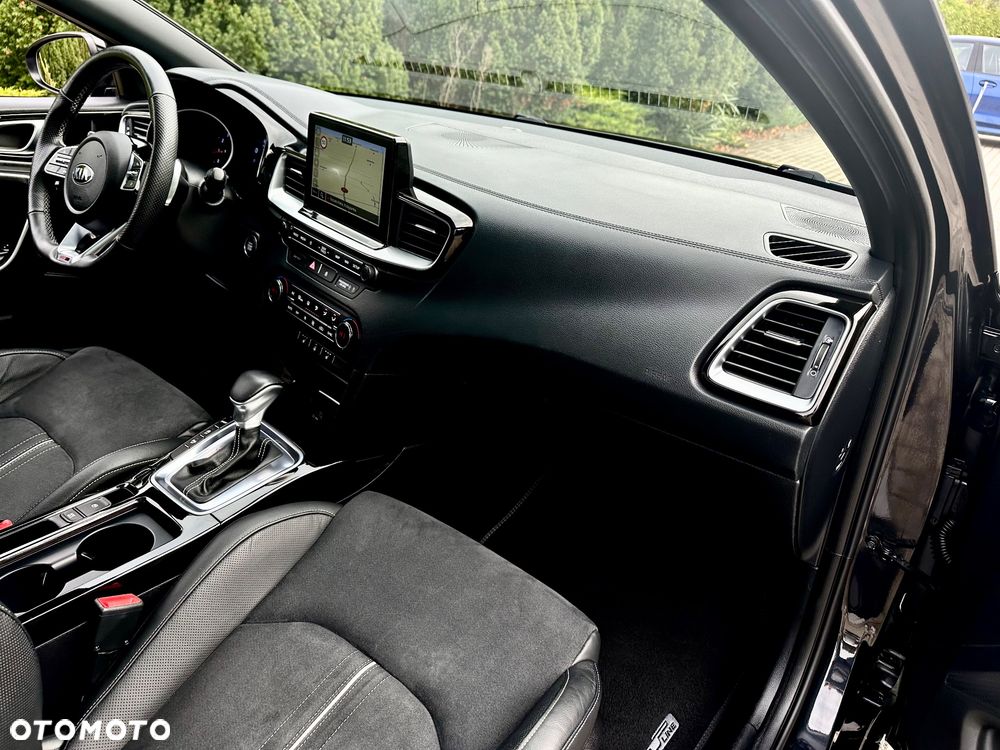 Kia ProCeed 1.4 T-GDI DCT7 OPF GT LINE - 28