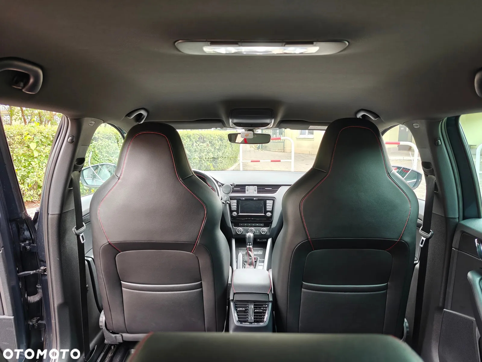 Skoda Octavia 2.0 TSI RS DSG - 15