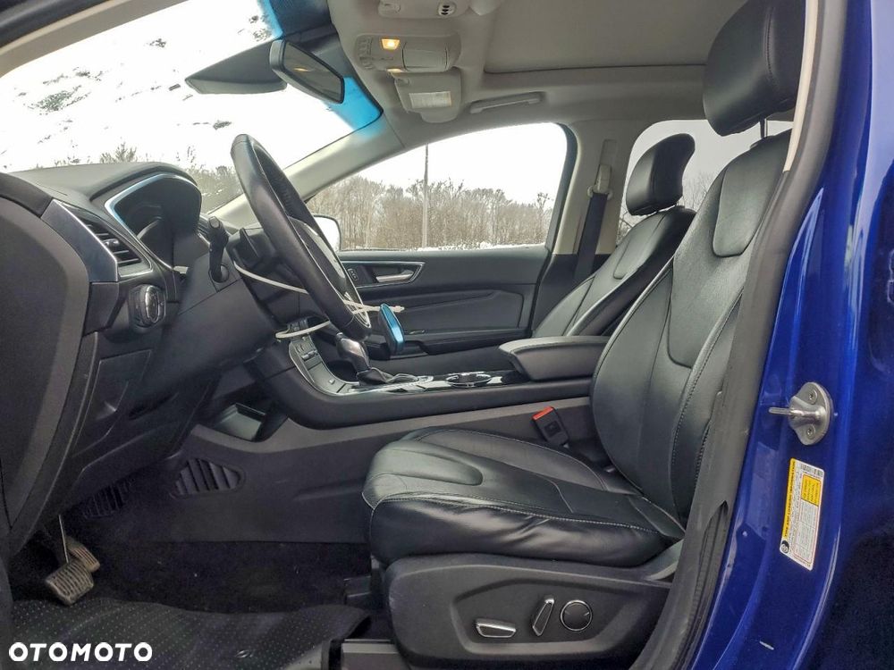 Ford Edge - 7