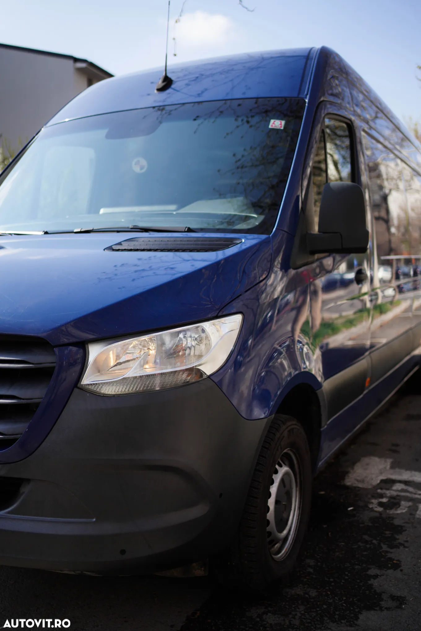 Mercedes-Benz Sprinter - 5