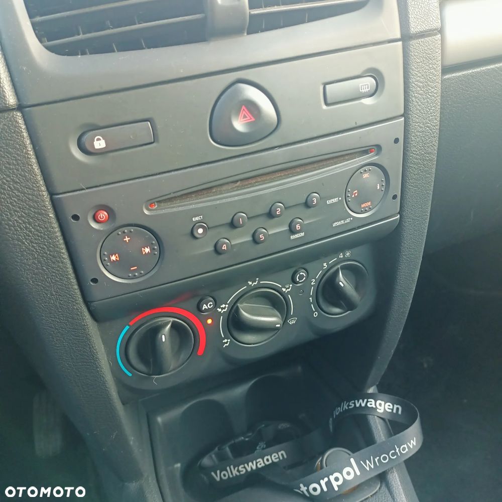 Renault Clio 1.2 16V Extreme - 19