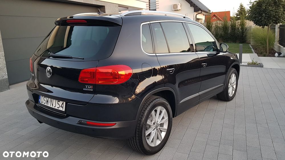 Volkswagen Tiguan - 12