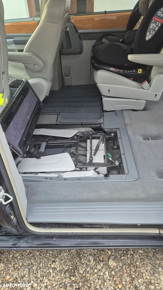 Chrysler Grand Voyager 2.8 CRD Automatik Limited - 11