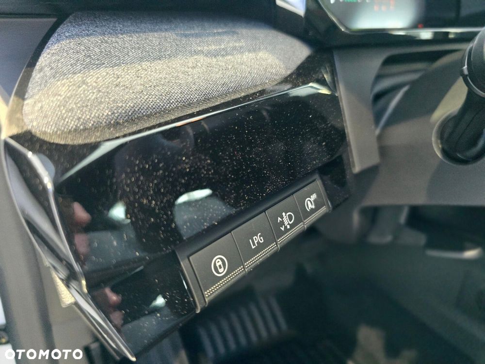 Renault Clio - 13