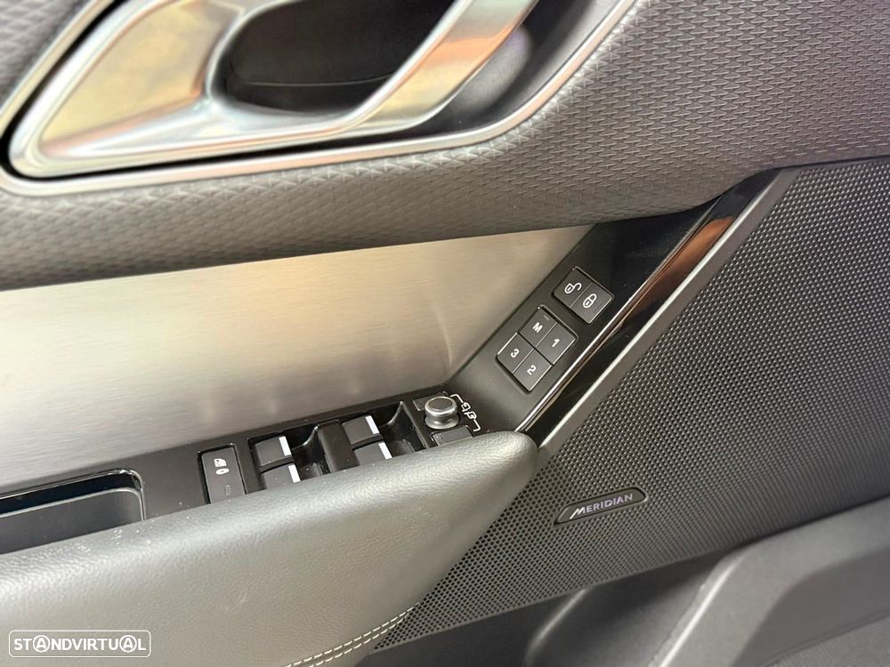 Land Rover Range Rover Velar - 25