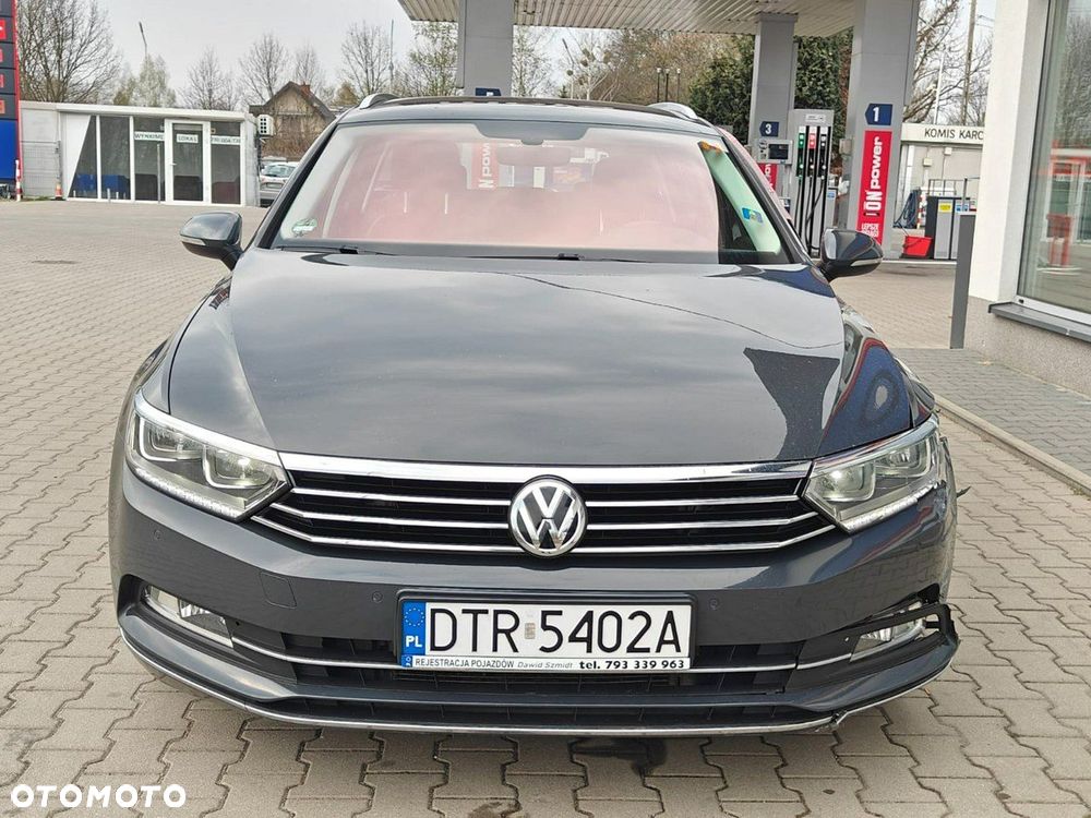 Volkswagen Passat - 2