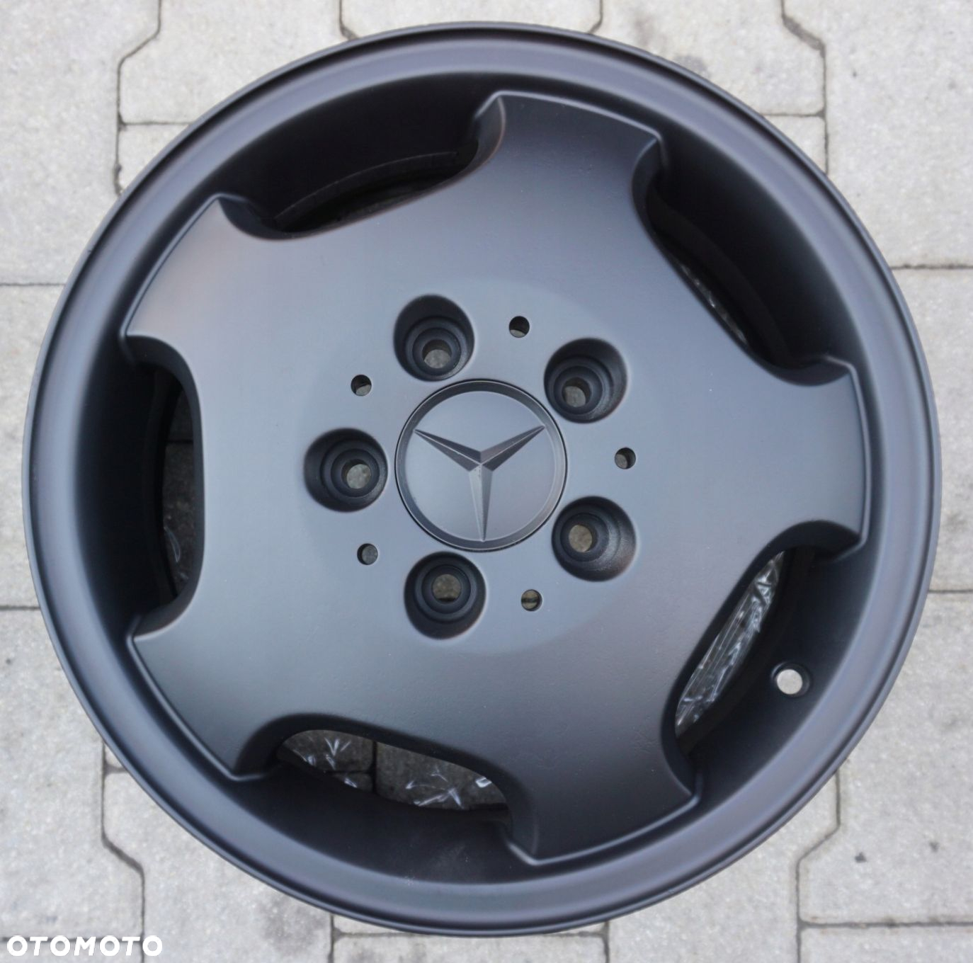Mercedes 15" 5x112x66,6 ET54 F47 - 8