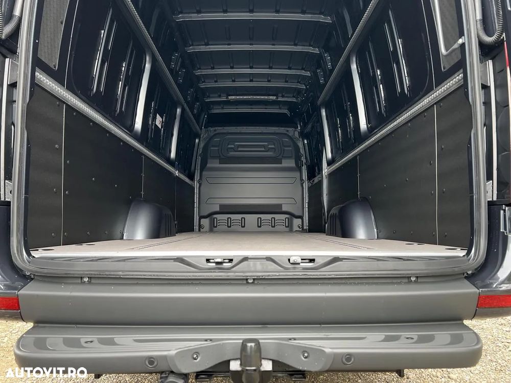 Mercedes-Benz Sprinter 319 CDI furgon Edition 30 - 21