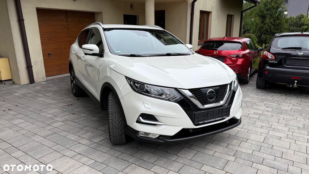 Nissan Qashqai 1.6 DIG-T Tekna - 4