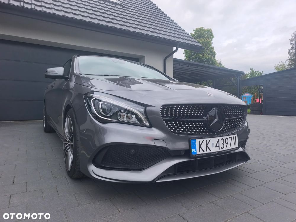 Mercedes-Benz CLA 180 7G-DCT AMG Line - 8