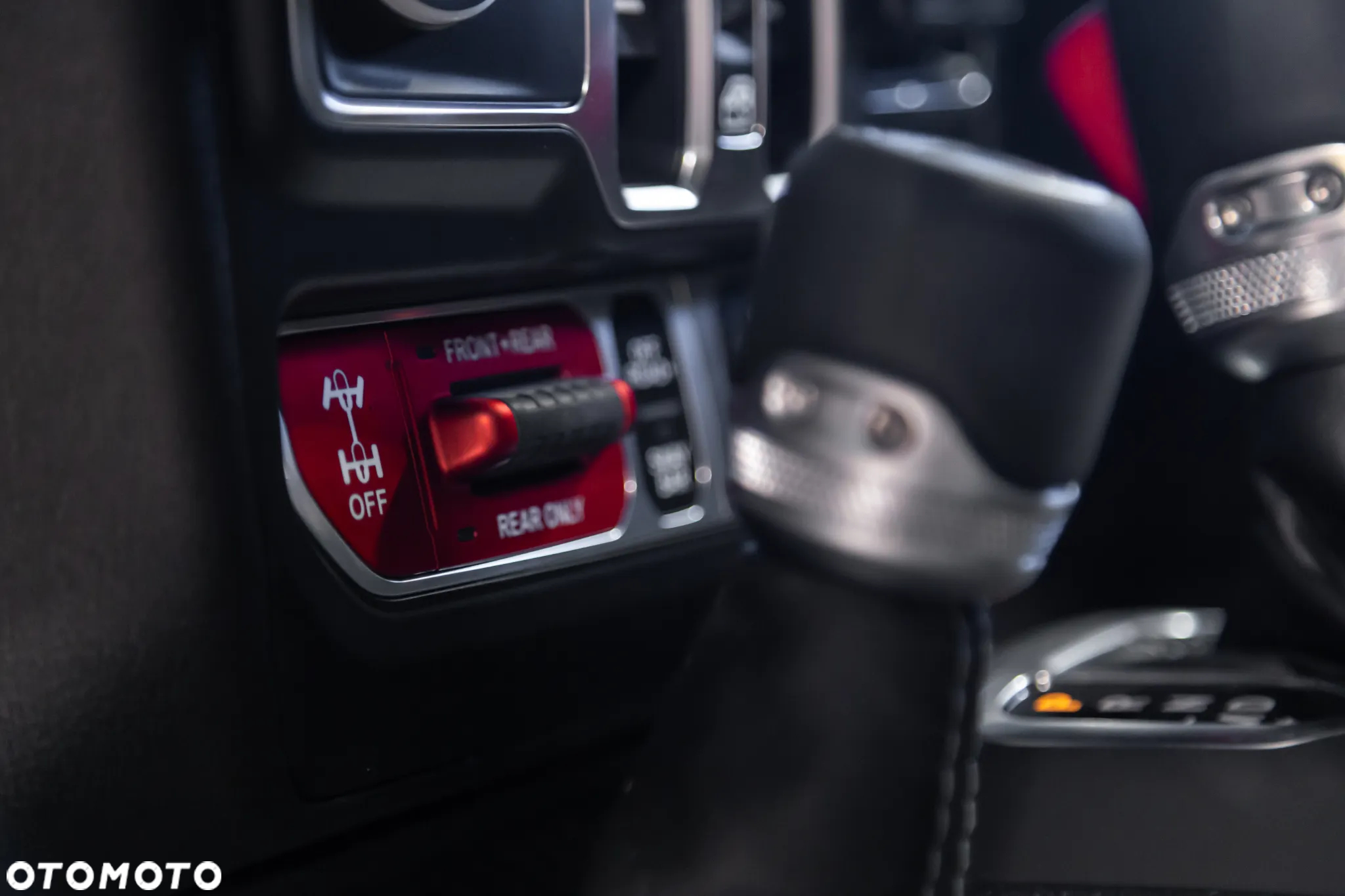 Jeep Wrangler Unlimited GME 2.0 Turbo Rubicon - 17