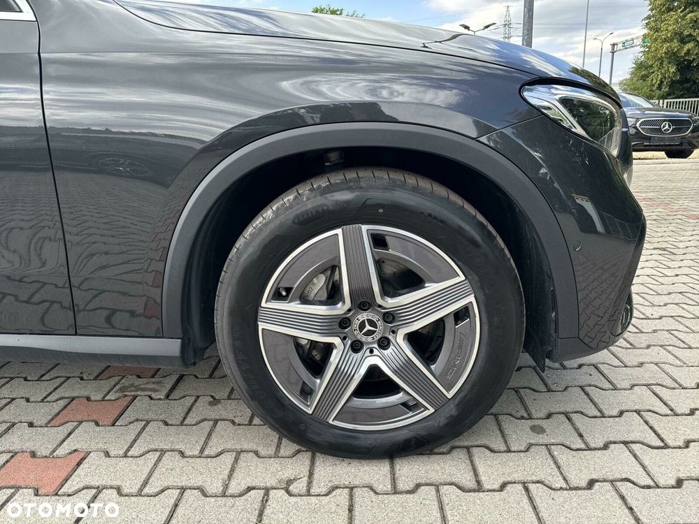 Mercedes-Benz GLC - 10