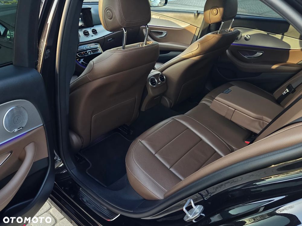 Mercedes-Benz Klasa E 400 Avantgarde - 18