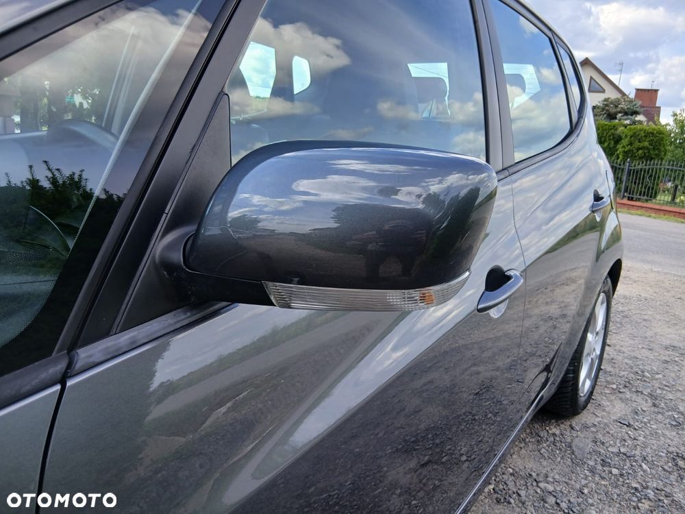 Kia Venga 1.4 CVVT Dream Team Edition - 17