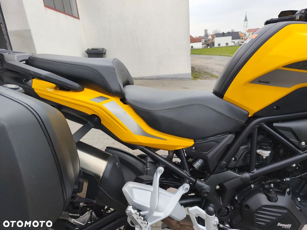 Benelli TRK 502X - 24