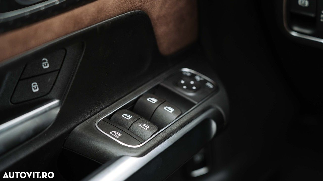 Mercedes-Benz GLB - 21