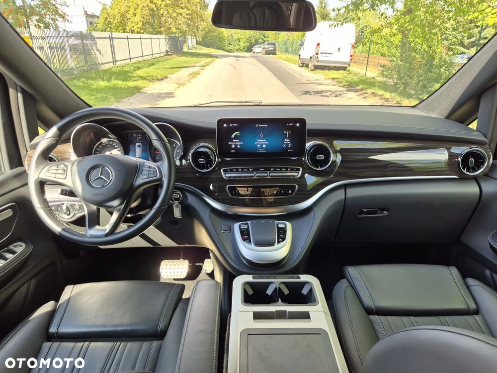 Mercedes-Benz Klasa V 300 d 9G-Tronic Avantgarde (ekstra d³) - 11