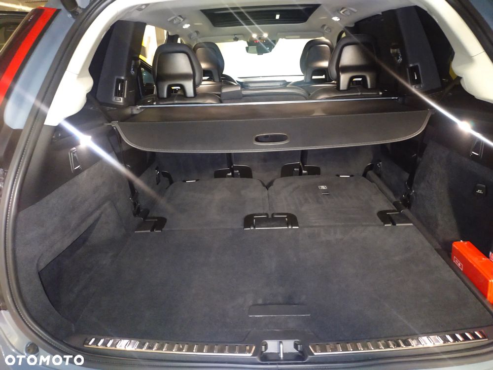 Volvo XC 90 T6 AWD Inscription - 9