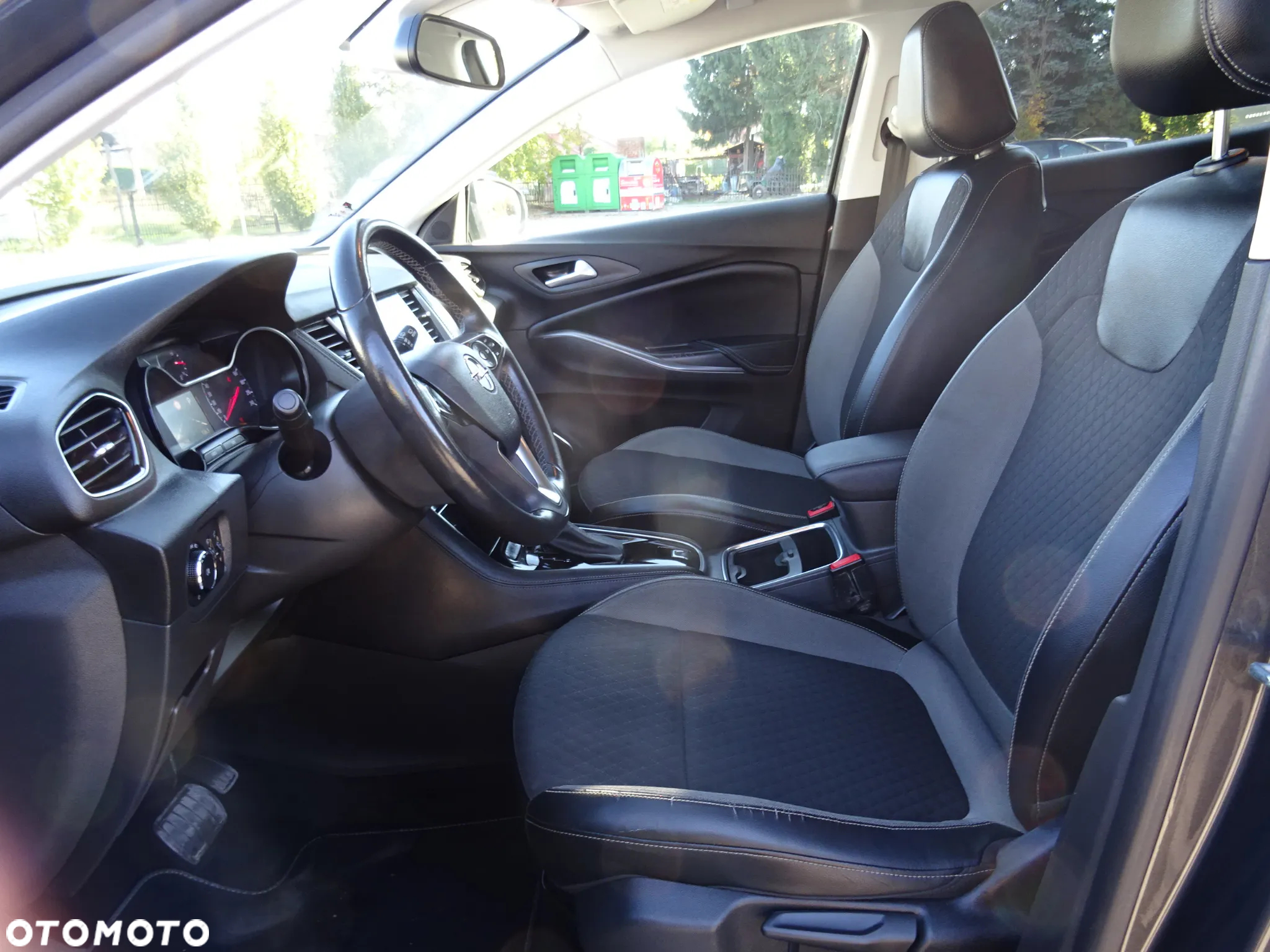 Opel Grandland X 1.2 Start/Stop Automatik Ultimate - 17