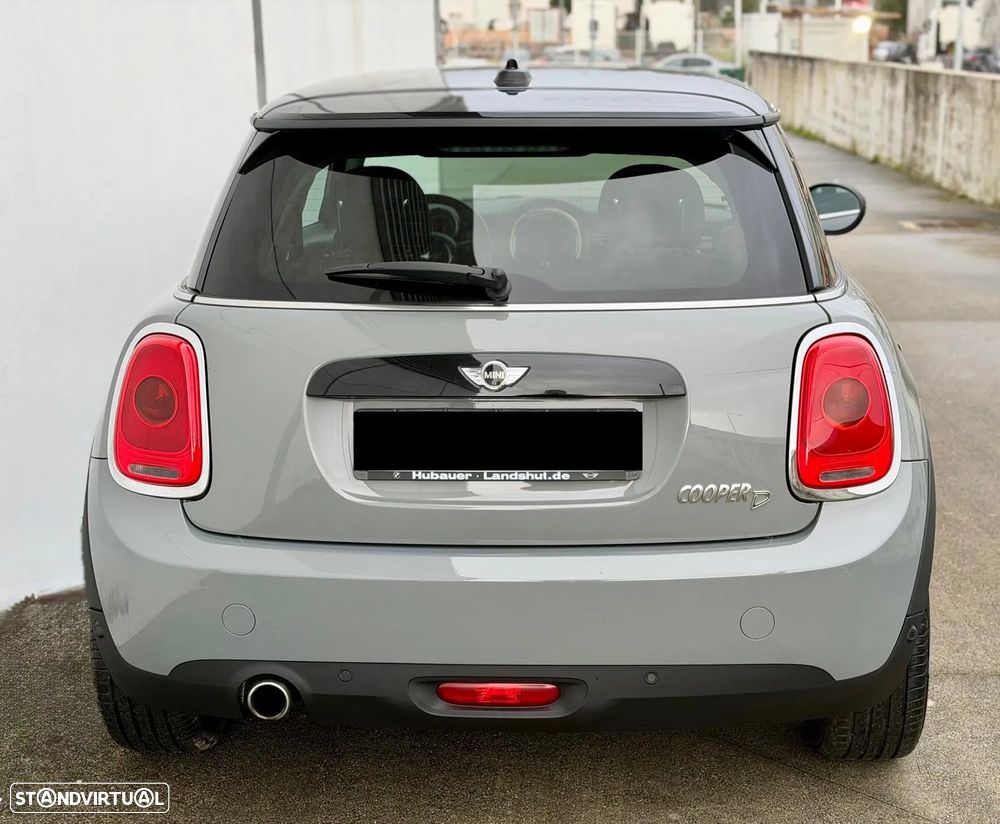 MINI 3 Portas Cooper D Aut. - 11