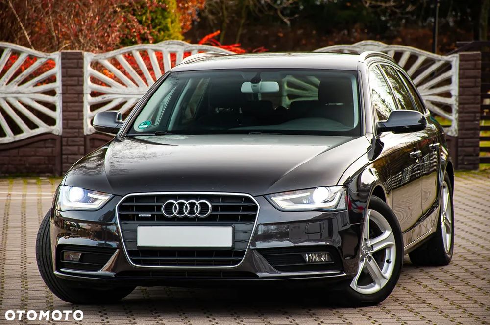 Audi A4 Avant - 32