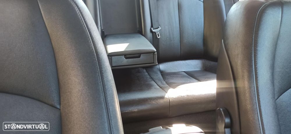 Mercedes-Benz E 220 CDI Executive II Aut. - 8