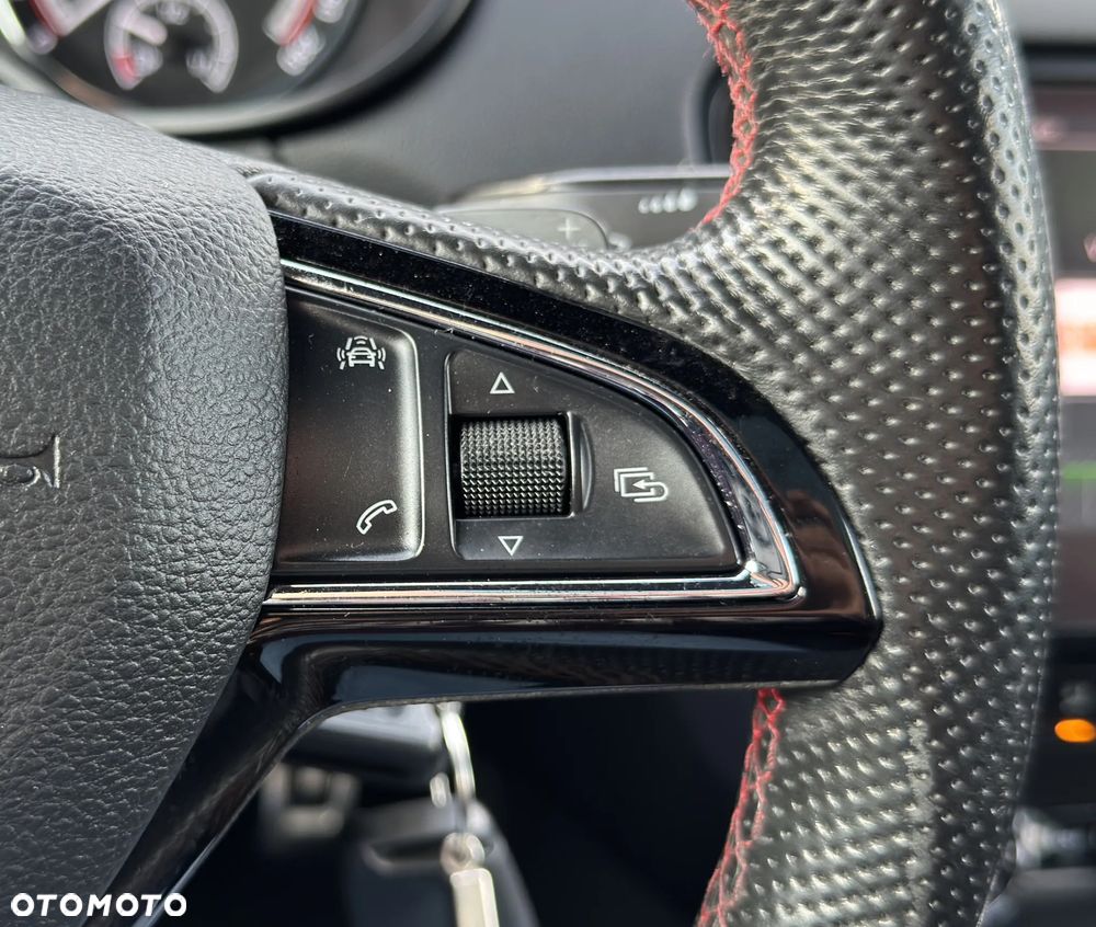 Skoda Octavia 2.0 TDI 4x4 DSG RS - 19