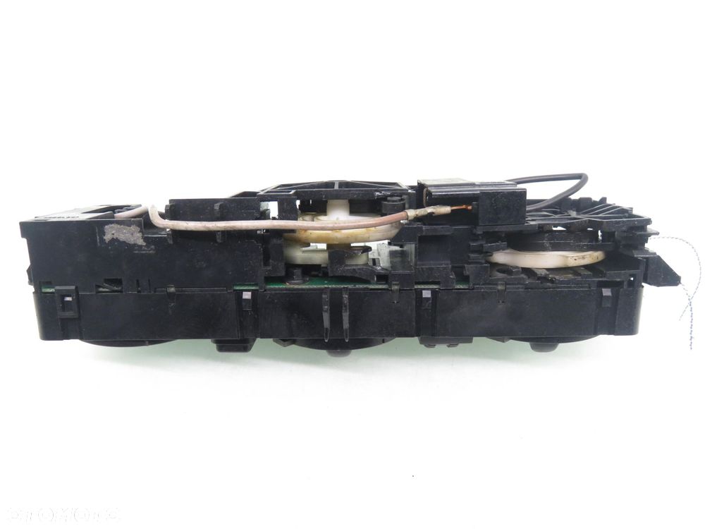 PANEL NAWIEWU Z AC MERCEDES VITO (638) A0008306185KZ 5HB00805706 - 2