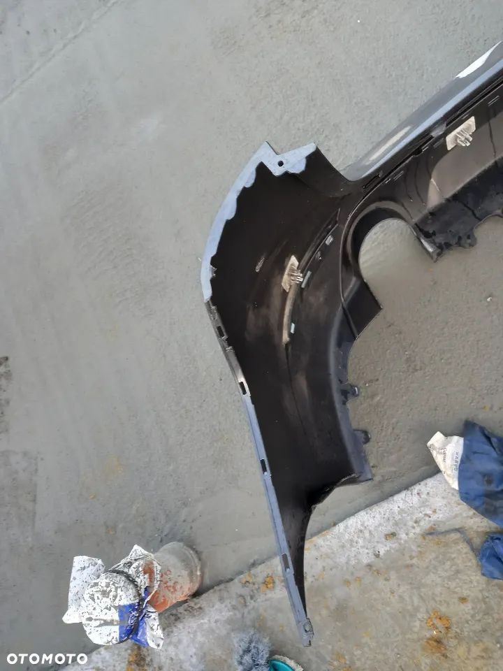 BMW 2 F46 LIFT LCI ZDERZAK TYLNY TYŁ - 8