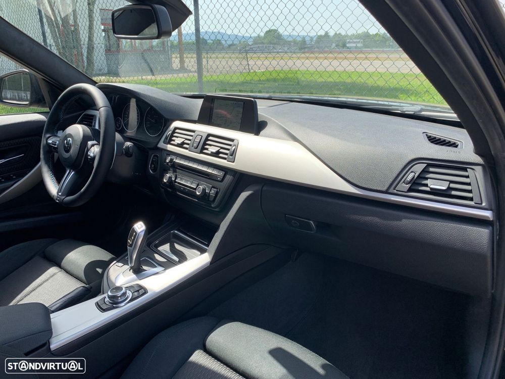 BMW 320 d Auto Pack M - 32
