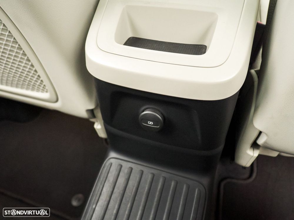 Volvo XC 60 2.0 T6 PHEV Inscription AWD - 45