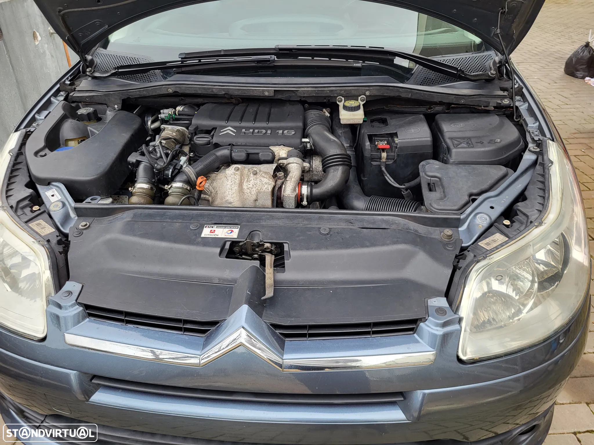 Citroën C4 1.6 HDi VTR Pack - 42