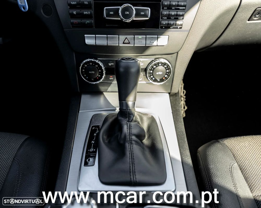 Mercedes-Benz C 200 - 10