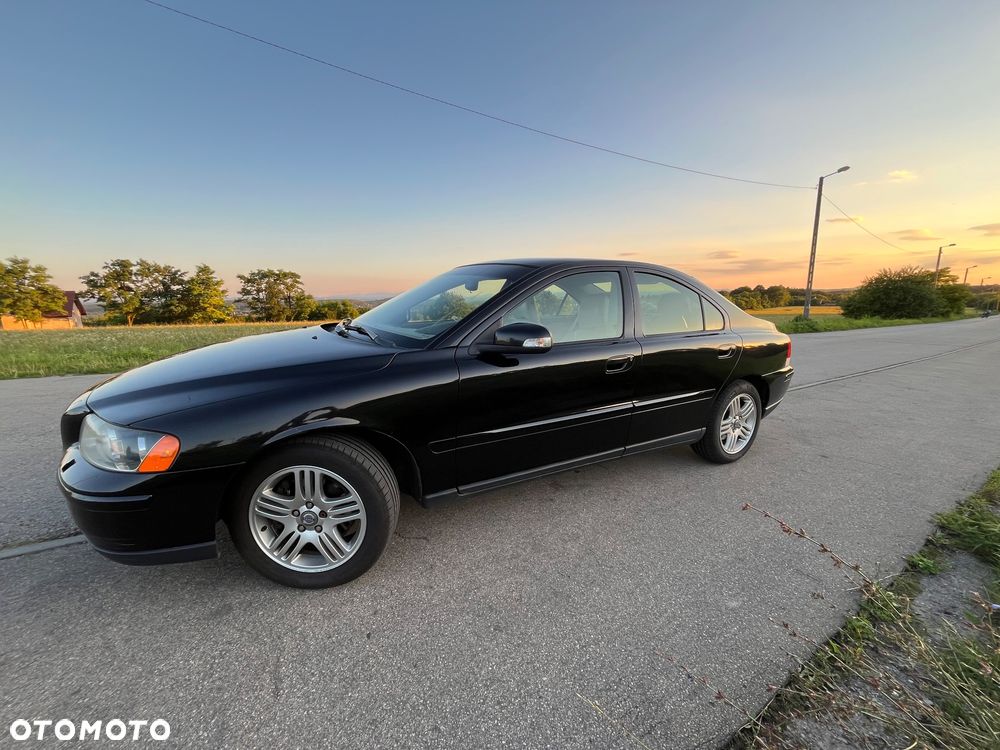 Volvo S60 2.4D Rubin - 19